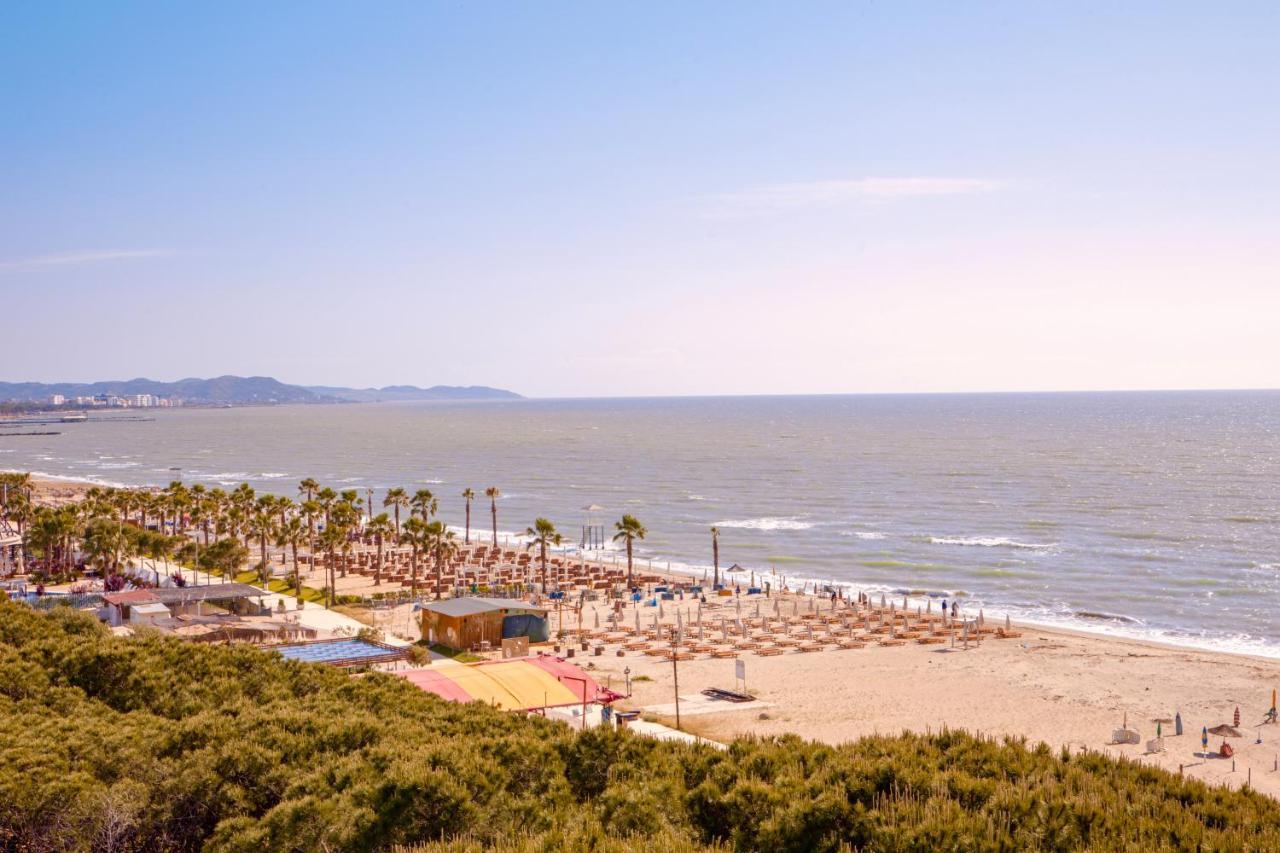 Vm Resort & Spa Golem  Bagian luar foto