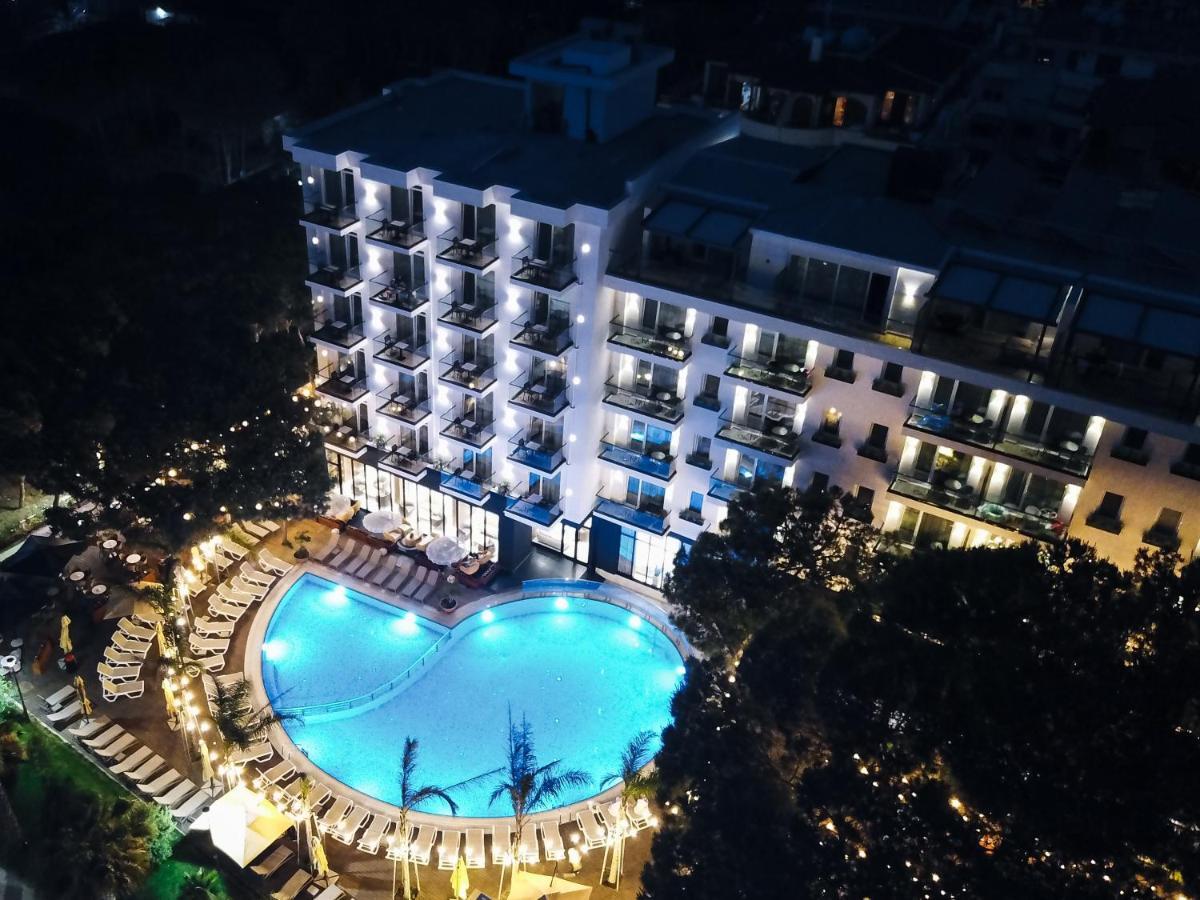 Vm Resort & Spa Golem  Bagian luar foto