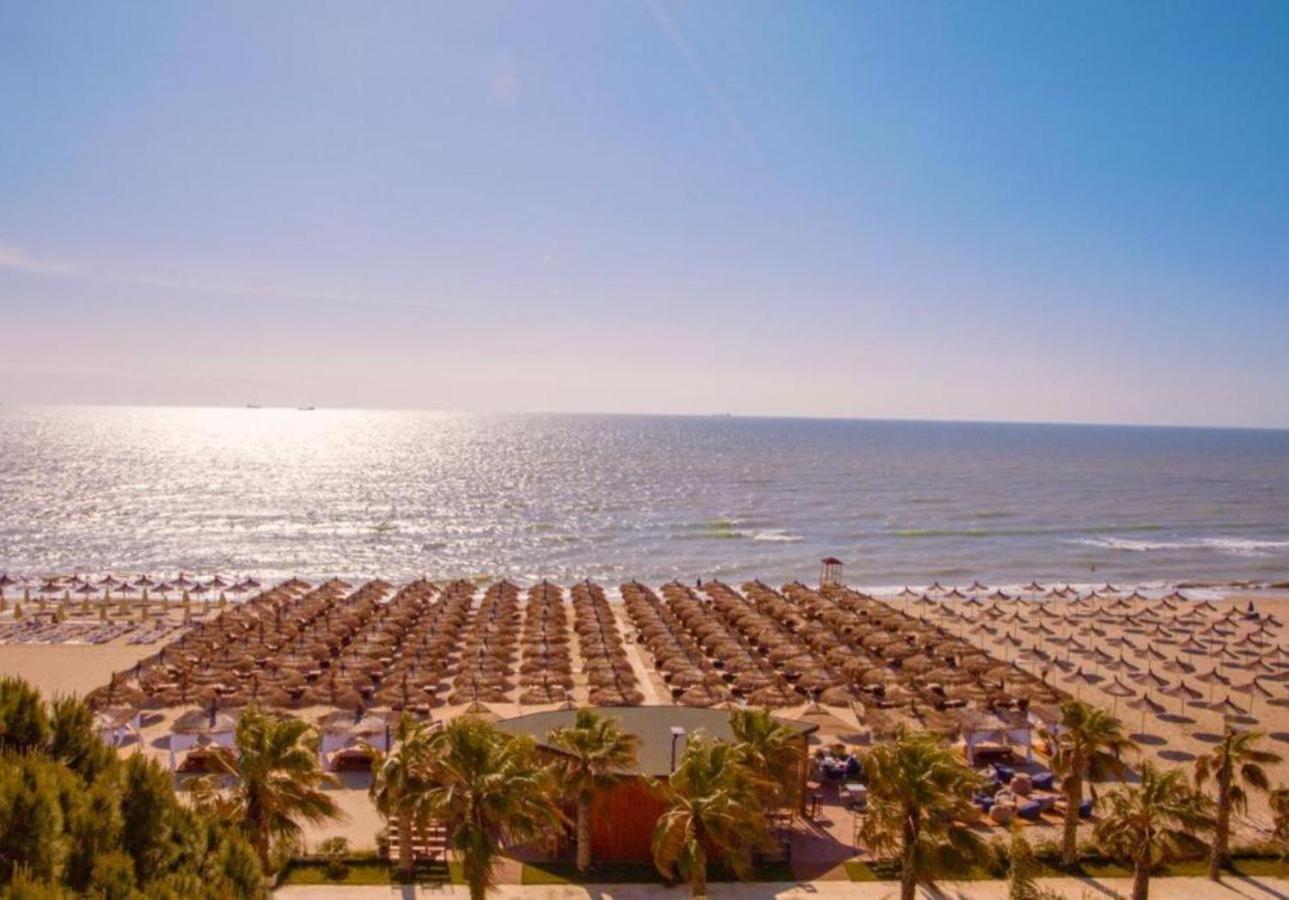 Vm Resort & Spa Golem  Bagian luar foto