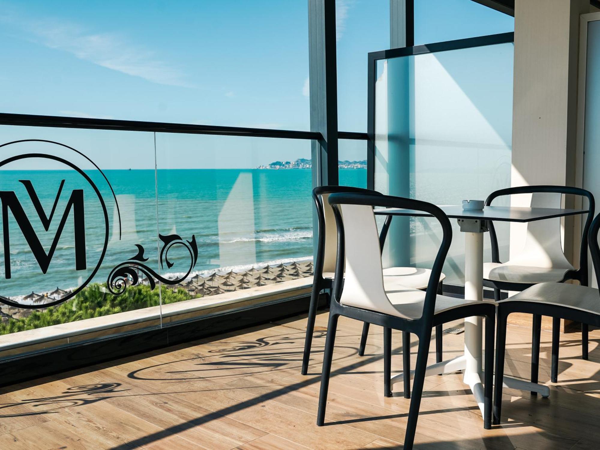 Vm Resort & Spa Golem  Bagian luar foto