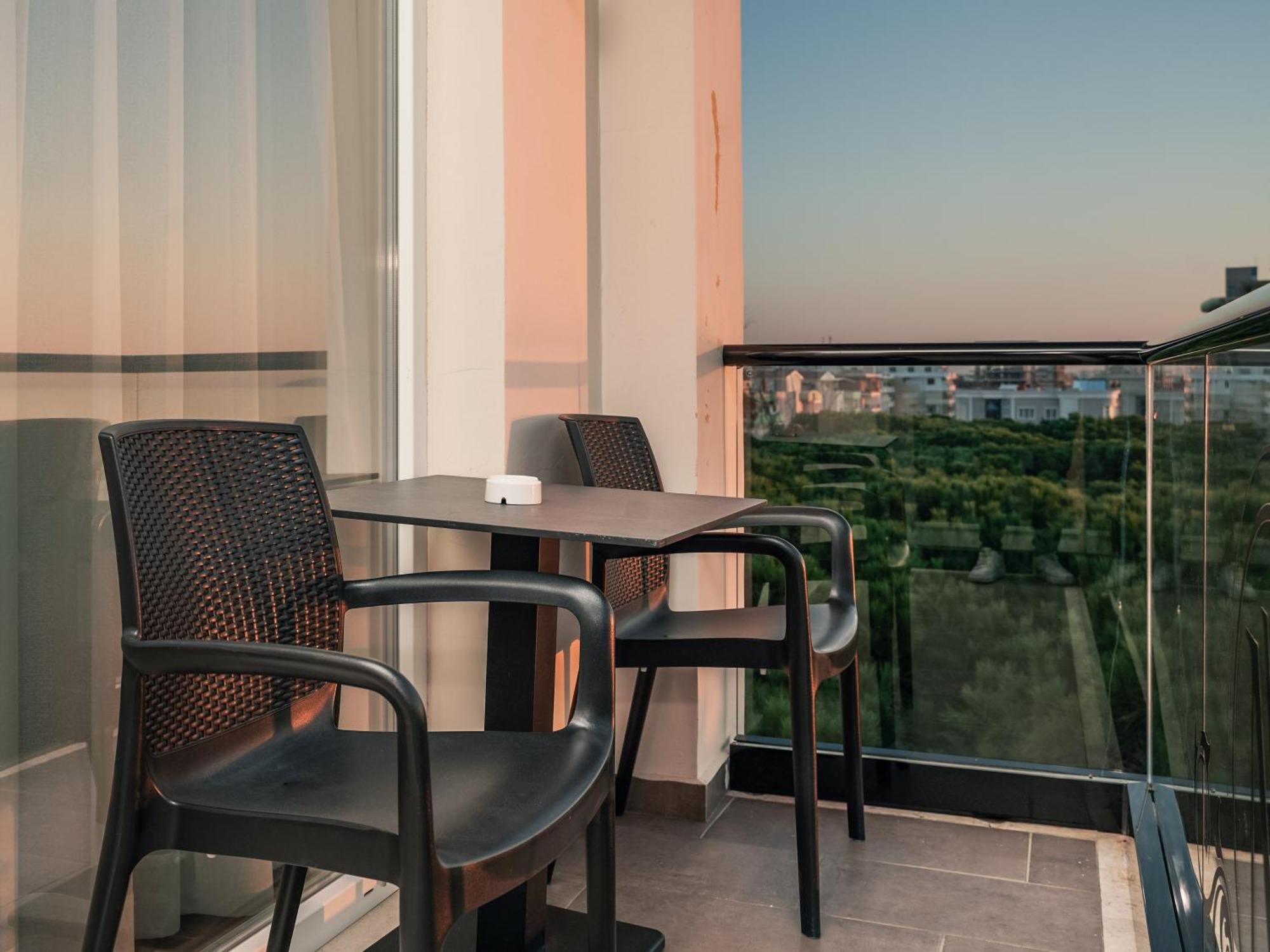 Vm Resort & Spa Golem  Bagian luar foto