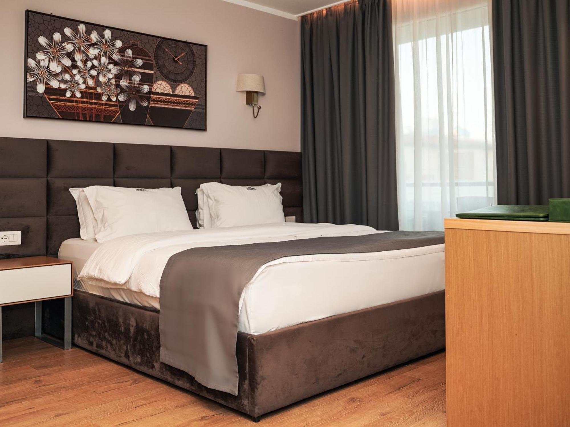 Vm Resort & Spa Golem  Bagian luar foto