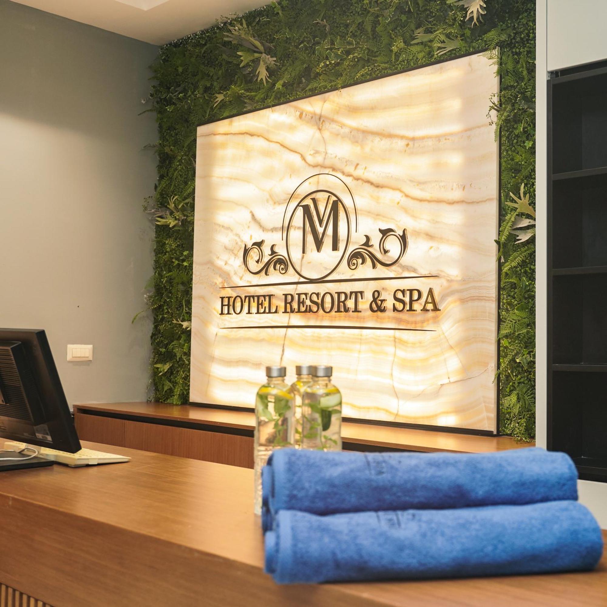 Vm Resort & Spa Golem  Bagian luar foto